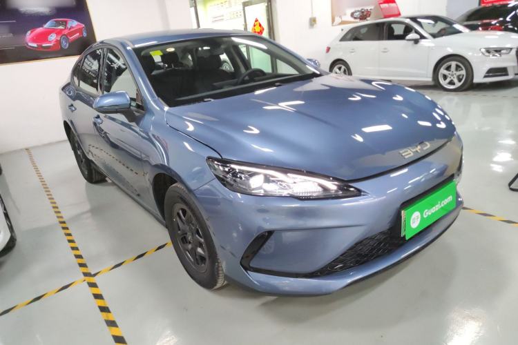 Used BYD Seal 05 DM-i 2026 DM-i 128KM Luxury Edition Front Right 45 Deg