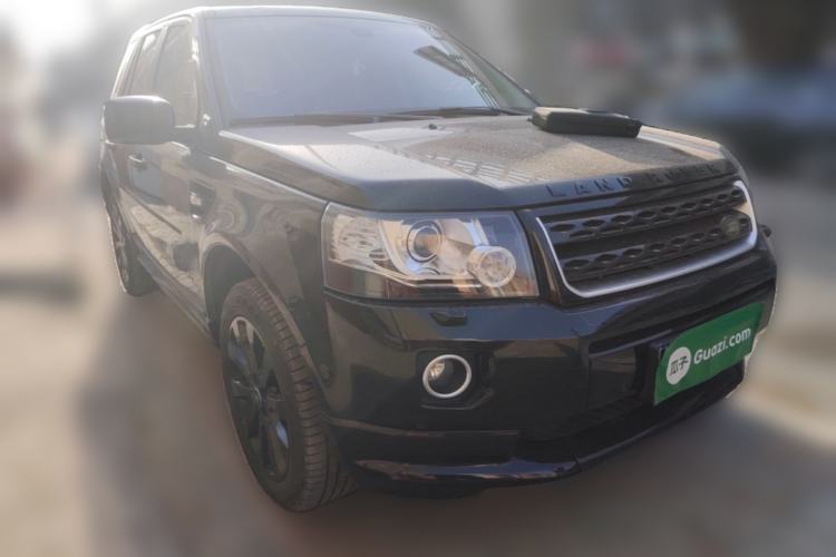 Used Land Rover Freelander 2 2015 2.0T Si4 HSE Luxury Collector's Edition Front Right 45 Deg