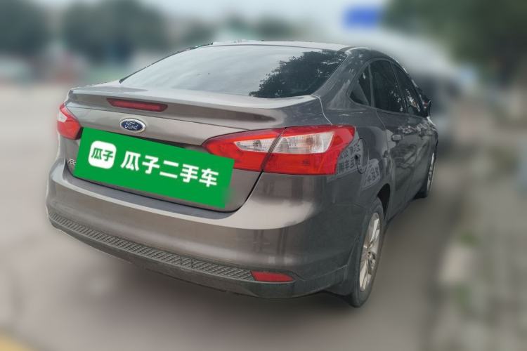 Used Ford Focus 2012 Sedan 1.6L Automatic Comfort Model
