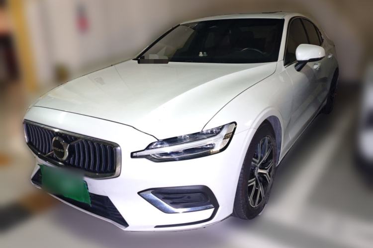 Used Volvo S60 2024 B4 Zhiyi Luxury Edition