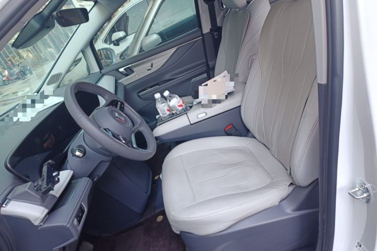 Used Buick GL8 2025 Lu Zun Deluxe Edition