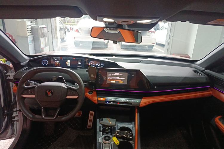 Used CHANGAN UNI-V 2023 1.5T Sport Edition
