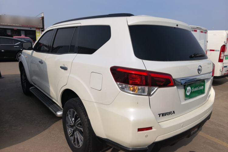 Used Nissan Terra 2018 2.5L Automatic 2WD Luxury Edition
