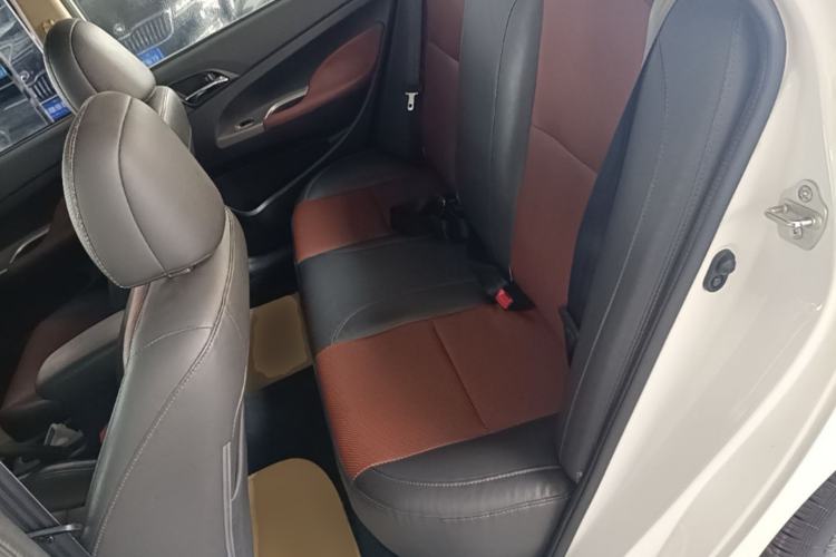 Used BYD F3 2015 Energy-Saving Edition 1.5L Manual Luxury Model