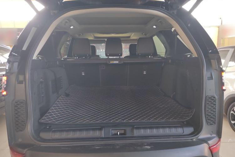 Used Land Rover Discovery 2020 3.0 SC V6 SE