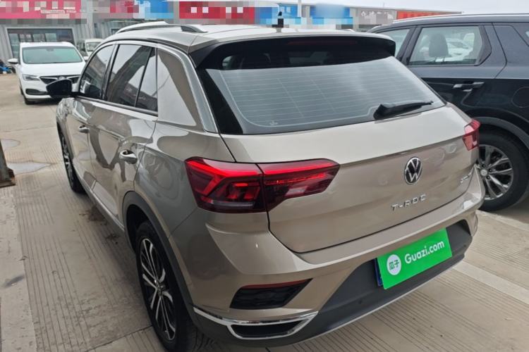 Used Volkswagen T-ROC 2021 280TSI DSG Two-Wheel Drive Comfort Connect Edition Rear Left 45 Deg