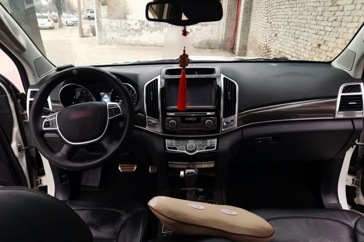 Used Haval H9 2015 2.0T Four-Wheel Drive Luxury 7-Seater
