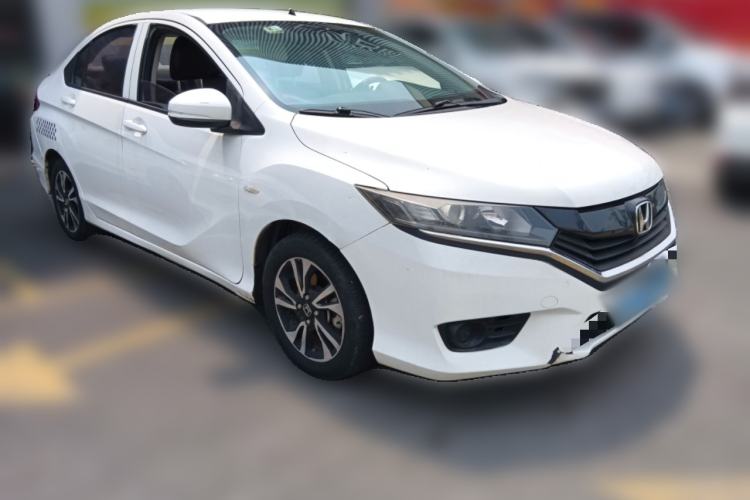 Used Honda Greiz 2016 1.5L CVT Classic Edition Front Right 45 Deg