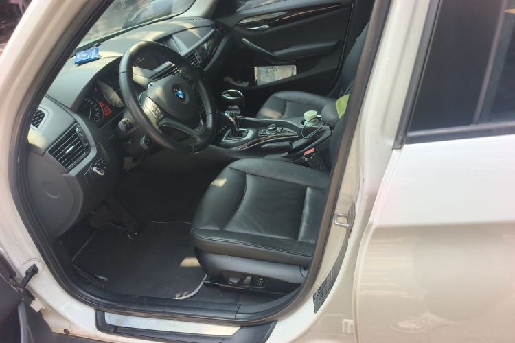 Used BMW X1 2012 xDrive20i Left Front Seat