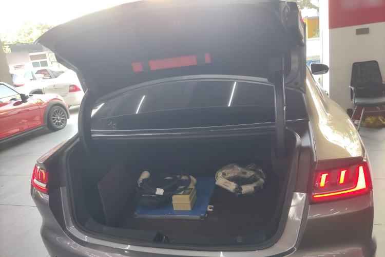 Used BYD Han 2020 EV Long-Range Luxury Model Trunk