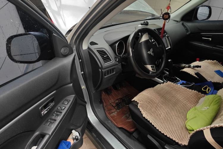 Used Mitsubishi ASX 2013 2.0L Manual Two-Wheel Drive Comfort Edition