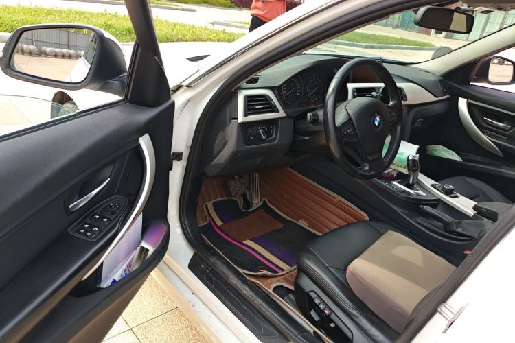 Used BMW 3 Series 2015 320Li Fashion Model
