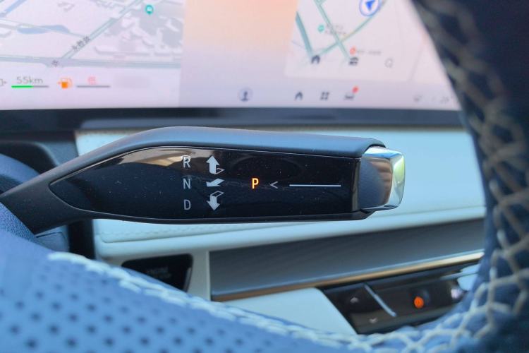 Used Buick GL8 New Energy 2024 Lu Zun Luxury Edition 7-Seater