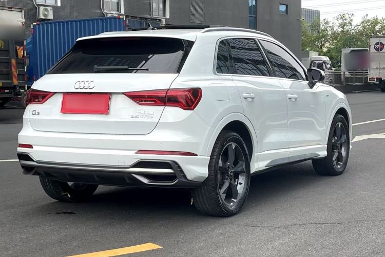 Used Audi Q3 2023 35 TFSI Fashion Dynamic Model (1.4T) Exterior 5