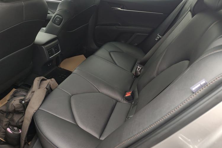 Used Toyota Camry 2021 2.0G Luxury Edition