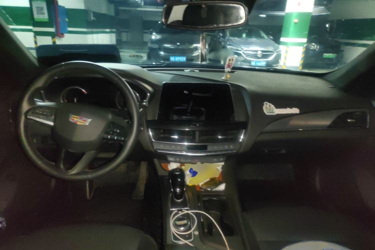 Used Cadillac CT5 2022 28T Luxury Version (Standard Edition) Center Console