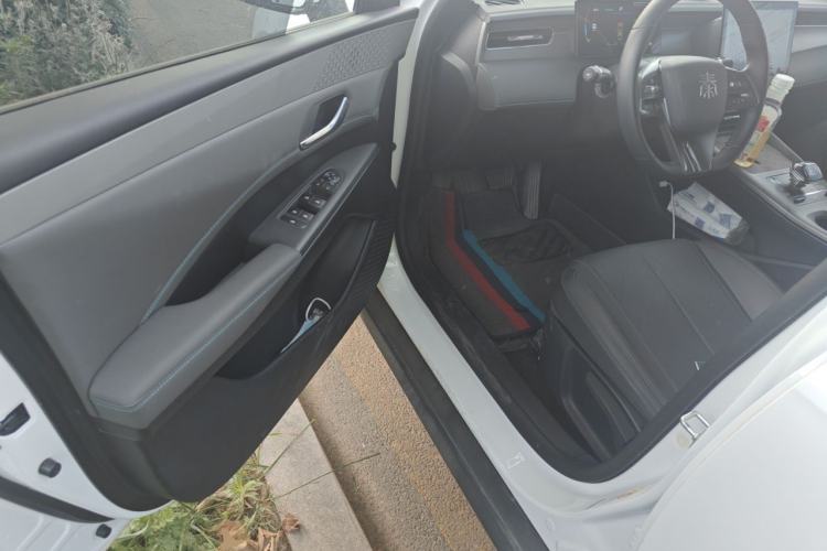 Used BYD Qin PLUS 2025 DM-i Smart Drive 55KM Leading Model
