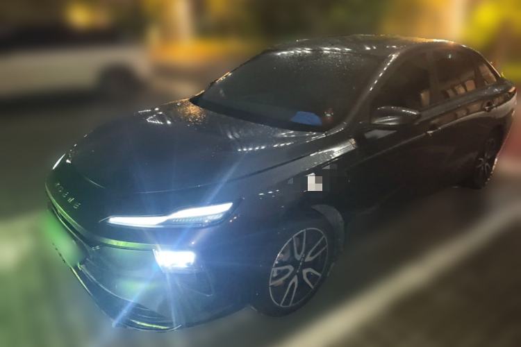 Used Roewe D6 2025 450km Deluxe Edition