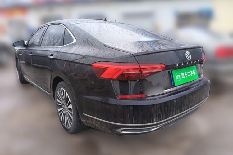 Used Volkswagen Passat 2019 330TSI Luxury Edition China VI Standard