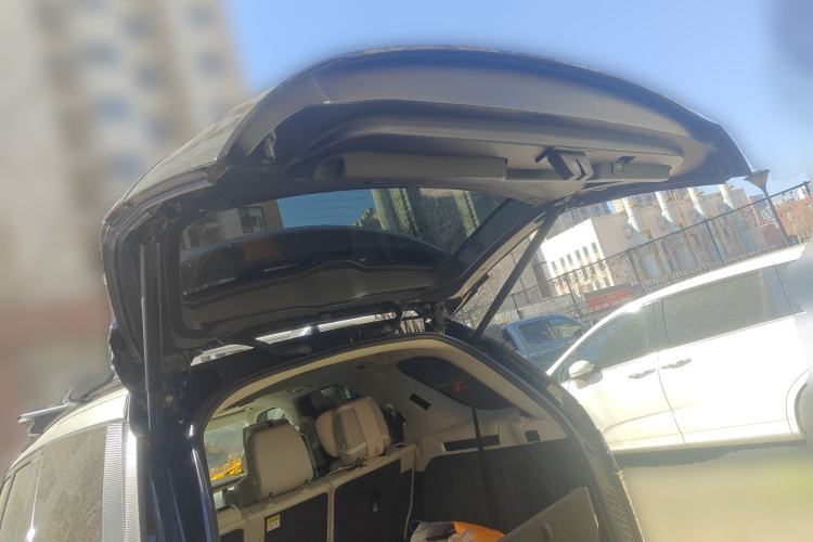 Used Land Rover Discovery 2017 3.0 SC V6 HSE LUXURY Trunk