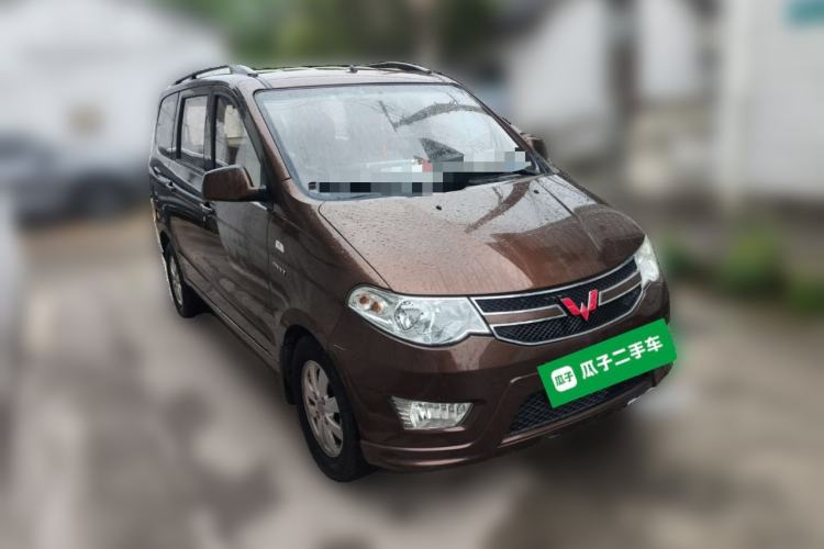 Used Wuling Hongguang 2016 1.5L Restyled S Comfort Version Front Right 45 Deg