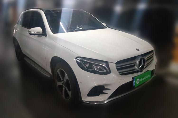 Used Mercedes-Benz GLC 2017 GLC 260 4MATIC Luxury Model
