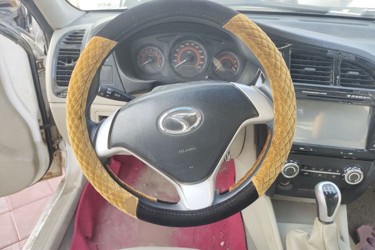 Used Soueast V3 Lingyue 2014 1.5L Manual Smart Edition
