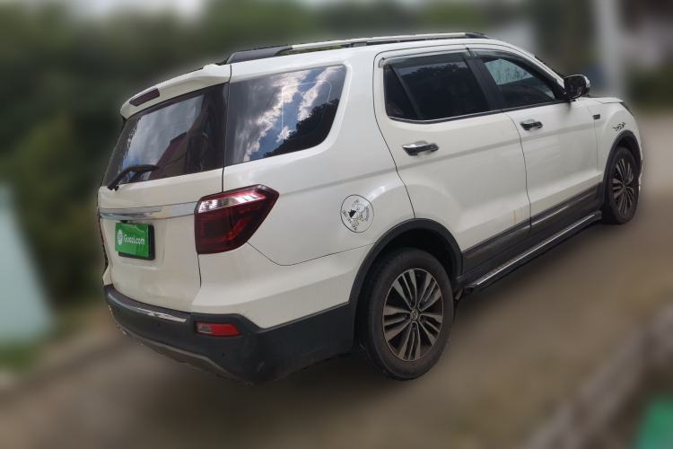 Used CHANGAN OSHAN CX70 2017 Facelifted CX70T 1.5T Manual High-Performance Edition