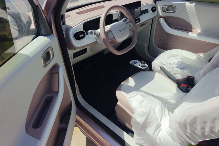 Used Geely Galaxy Panda 2025 210 km – Yuanqi Bear