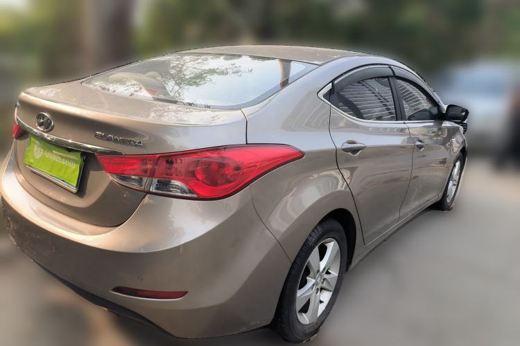 Used Hyundai Elantra (5th Generation / Langdong) 2012 1.6L Automatic Fashion Edition Rear Right 45 Deg