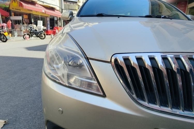 Used Buick Excelle 2015 1.5L Automatic Classic Model
