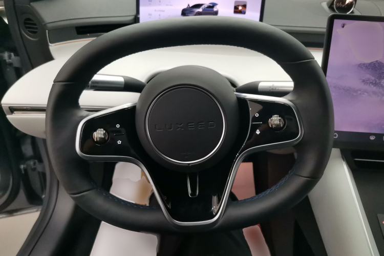 Used Hima Luxeed S7 2024 Max RS