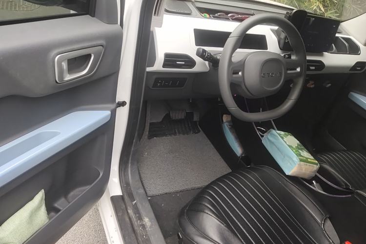 Used Geely Galaxy Panda 2024 Panda Mini 200km Endurance Bear