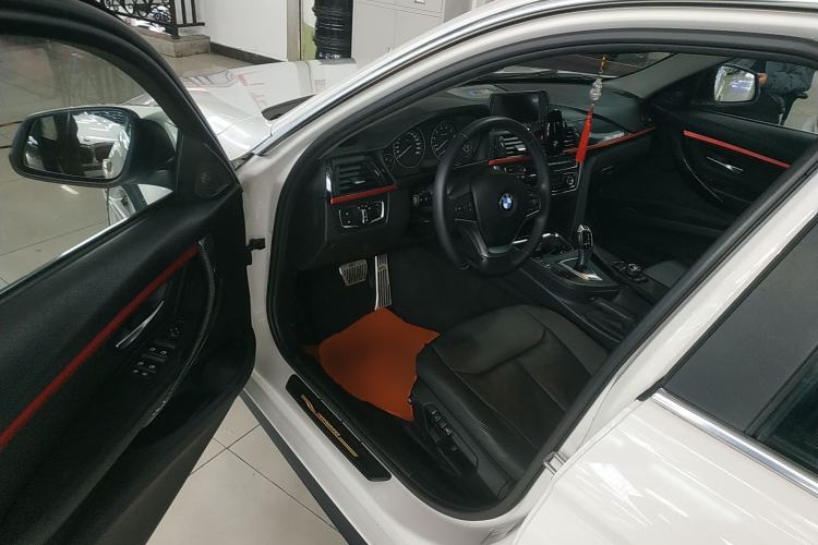 Used BMW 3 Series 2015 320Li Luxury Edition Fashion Model
