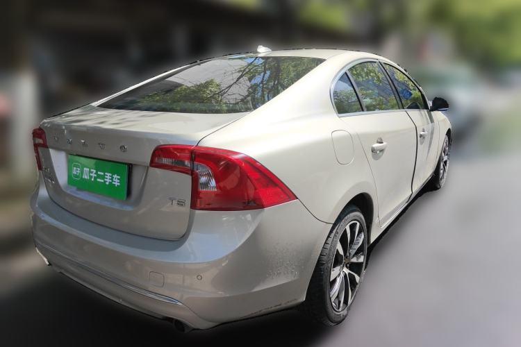 Used Volvo S60 2019 S60L Facelift T5 Intelligent Advanced Edition
