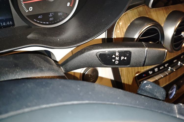 Used Mercedes-Benz C-Class 2015 C 200 L
