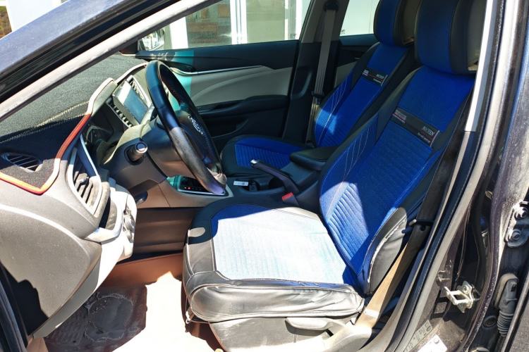 Used Buick GT 2015 15N Automatic Elite Version Left Front Seat