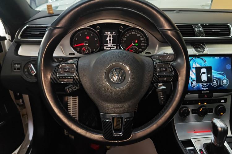 Used Volkswagen FAW-Volkswagen CC 2016 1.8TSI Luxury Model Steering Wheel