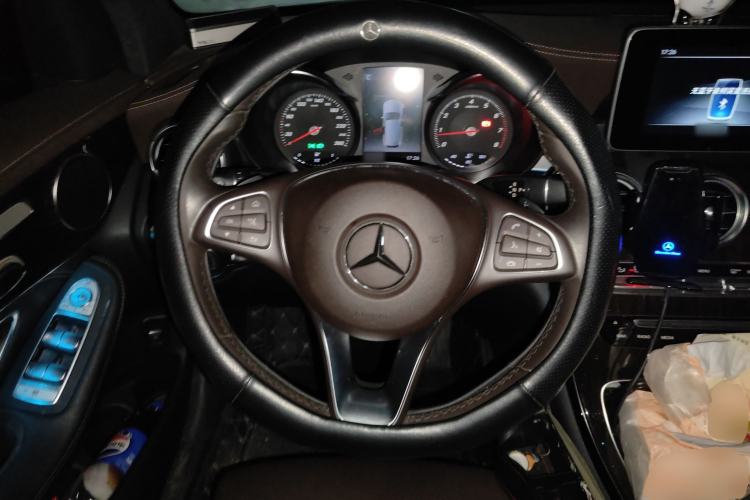 Used Mercedes-Benz GLC 2019 GLC 260 L 4MATIC Dynamic Model