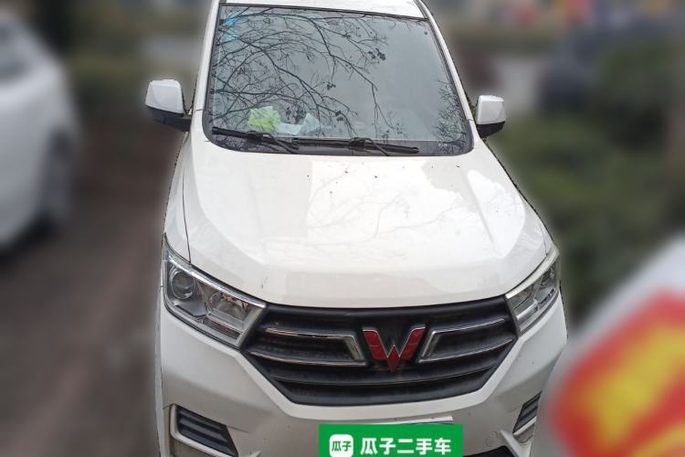 Used Wuling Hongguang 2019 1.5L S Standard Version China VI LAR
