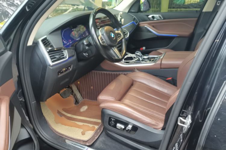 Used BMW X5 2021 Restyled xDrive40i Luxury Version M Sport Package Driver Seat