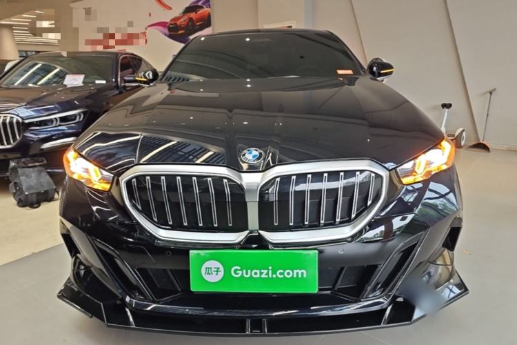 Used BMW 5 Series 2024 530Li Luxury Edition M Sport Package
