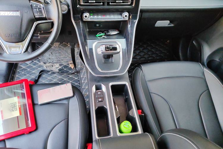 Used Haval M6 2021 PLUS 1.5T DCT Prestige Smart Connectivity Model
