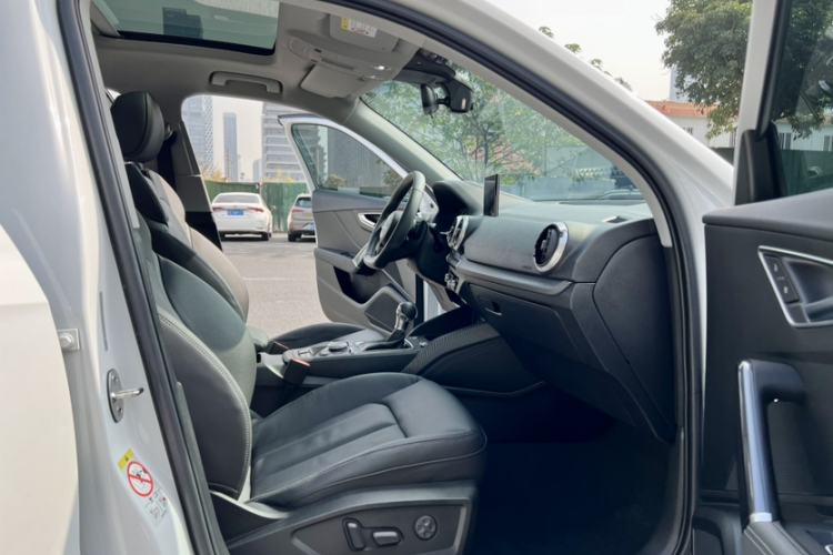 Used Audi Q2L 2022 35 TFSI Fashion Dynamic Model
