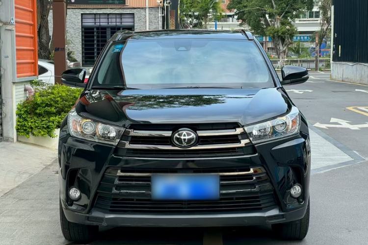 Used Toyota Highlander 2018 2.0T Four-Wheel Drive Knight Edition 7 Seats China VI Standard
