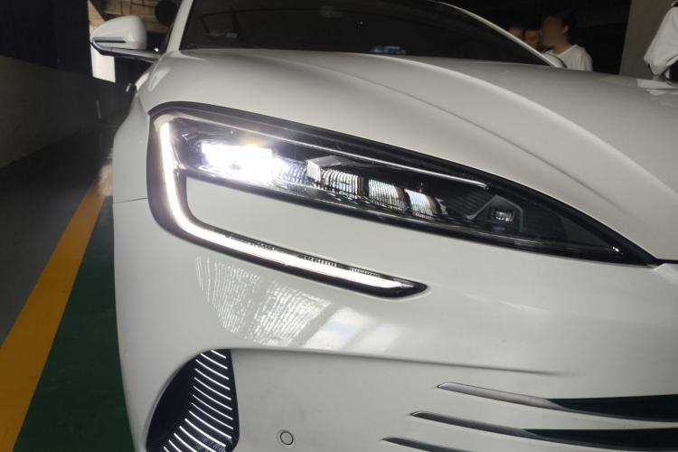 Used BYD Seal 2023 DM-i 1.5T 121km Flagship Model
