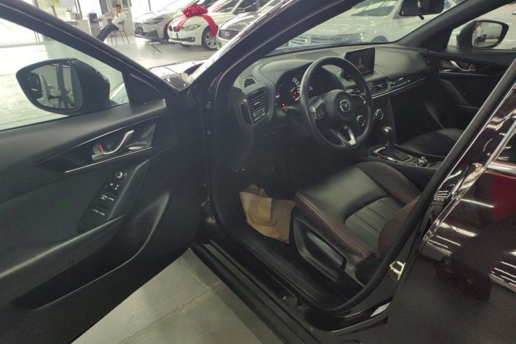 Used Mazda CX-4 2020 2.0L Automatic Two-Wheel Drive Blue Sky Dynamic Edition
