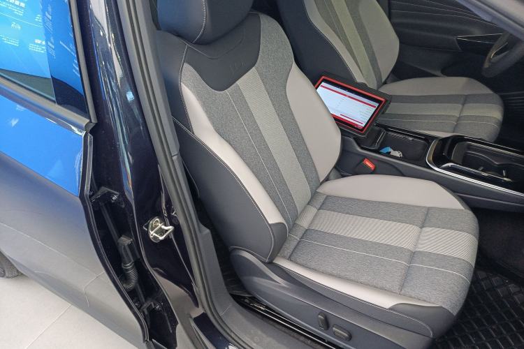 Used Volkswagen ID.4 CROZZ 2025 Pure Edition
