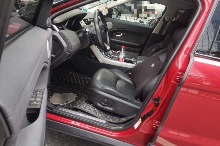 Used Land Rover Range Rover Evoque 2018 240 PS SE Smart Brilliance Edition
