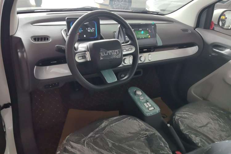 Used Changan Lumin 2023 205km Xiangqin Version